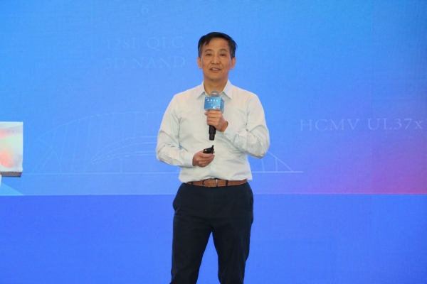 李斌
