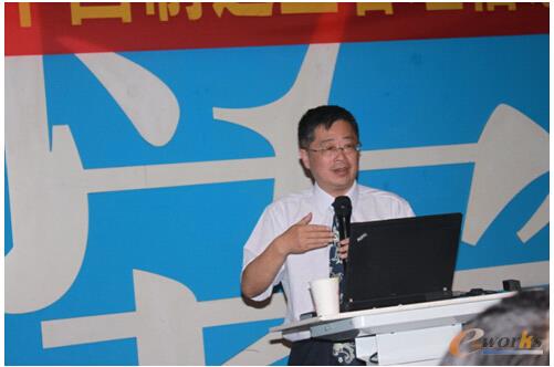 蔡颖教授围绕《APS高级计划排程》进行授课