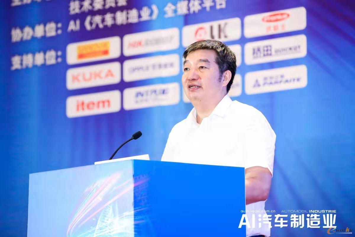 东风汽车集团有限公司副总工程师刘国元先生