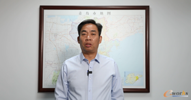 青岛市工业和信息化局副局长楚宪峰先生发表欢迎致辞