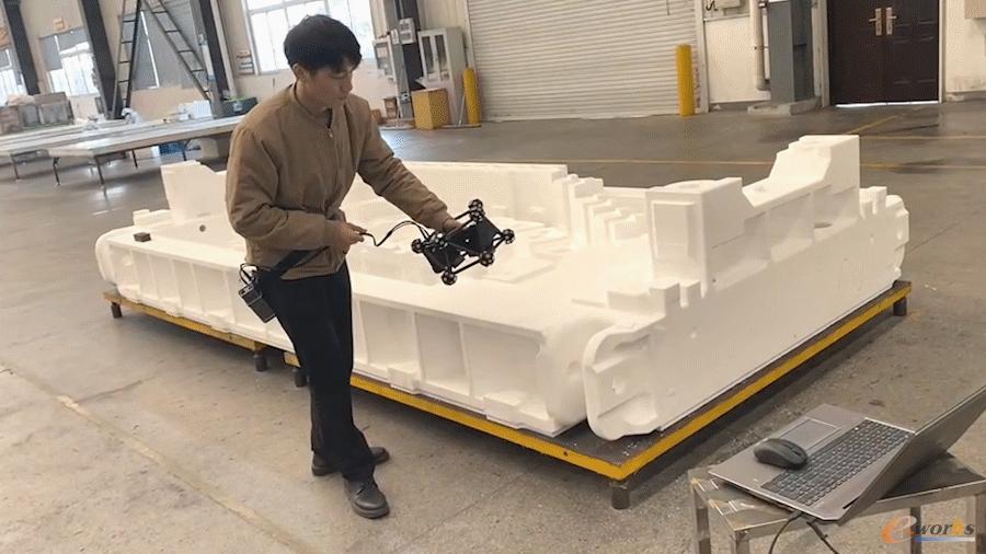 汽车侧门模具加工余量色彩差图