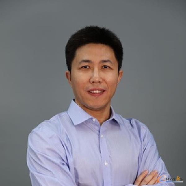 李巍华