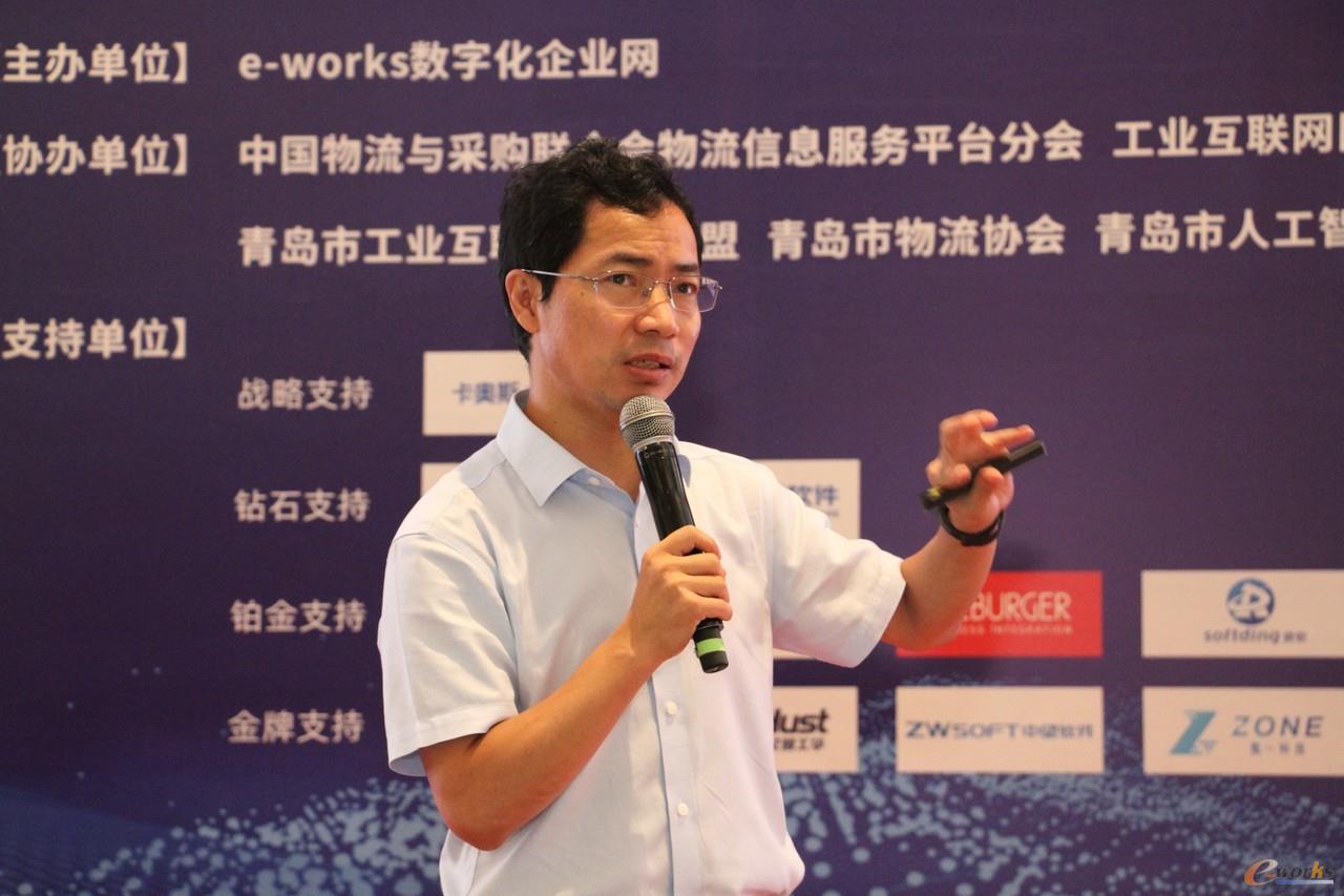 罗戈研究院长潘永刚