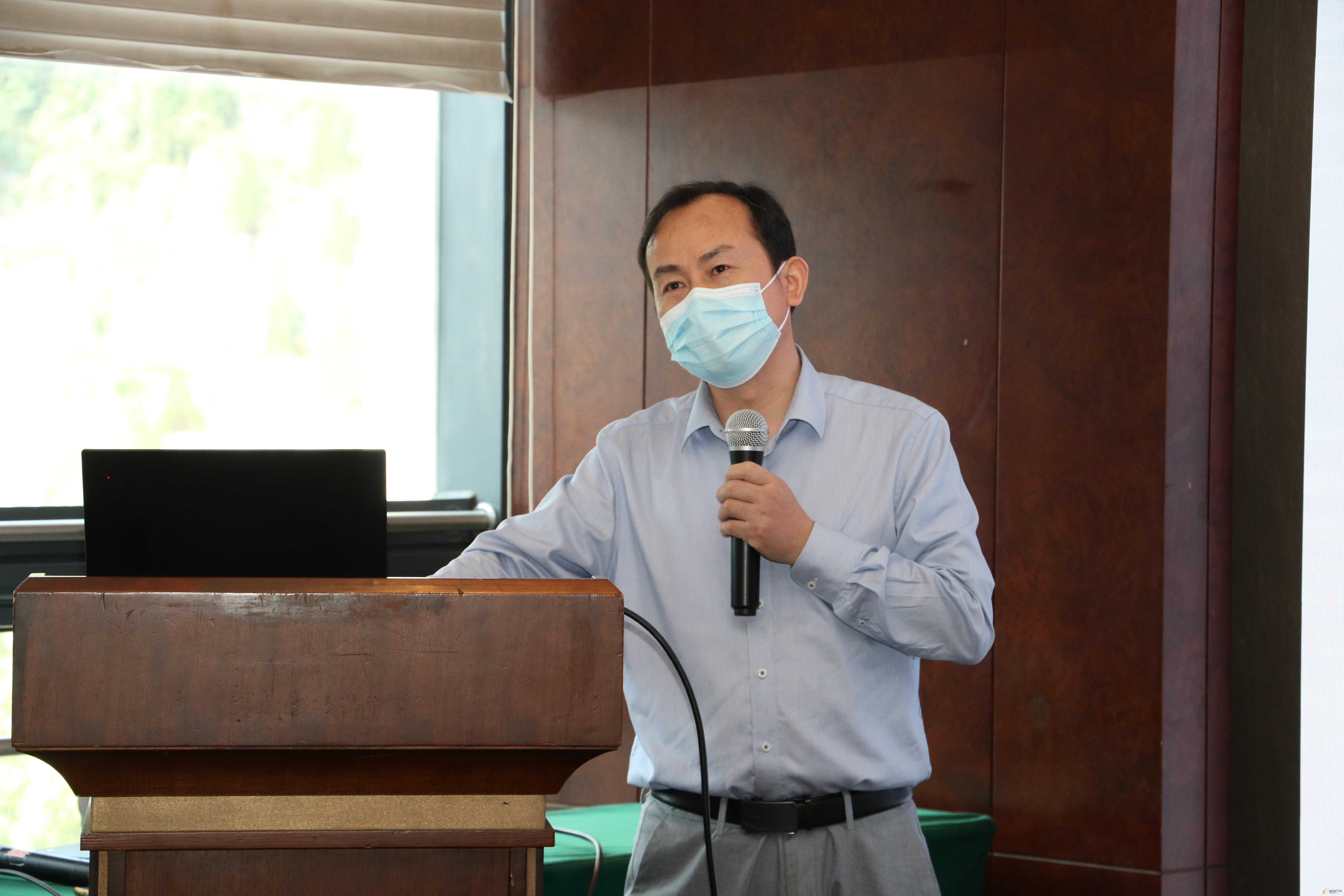华中科技大学国家数控系统工程研究中心研究员、博导 刘红奇教授
