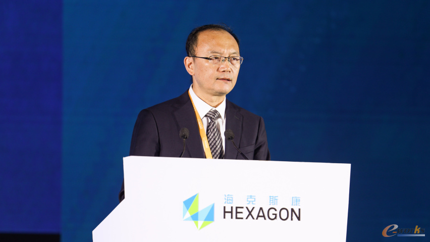 机械工业信息研究院党委副书记周宝东