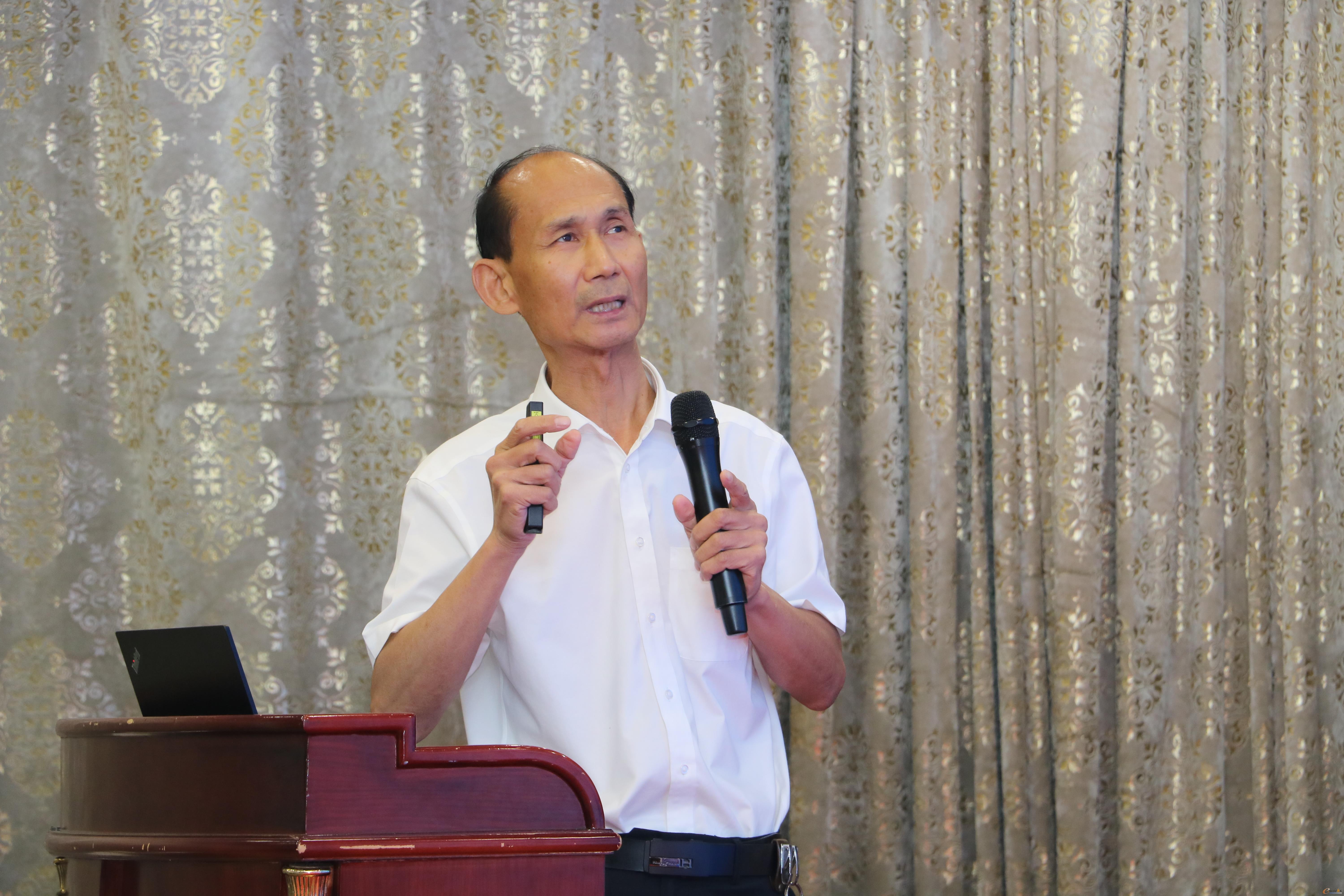 图6 鲁泰纺织股份有限公司设备部总监陈维波