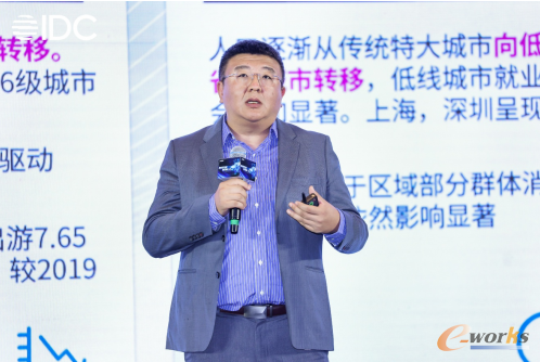 波澜又起！针对小米王化“违约”回应  汽车博主徐里里再发文