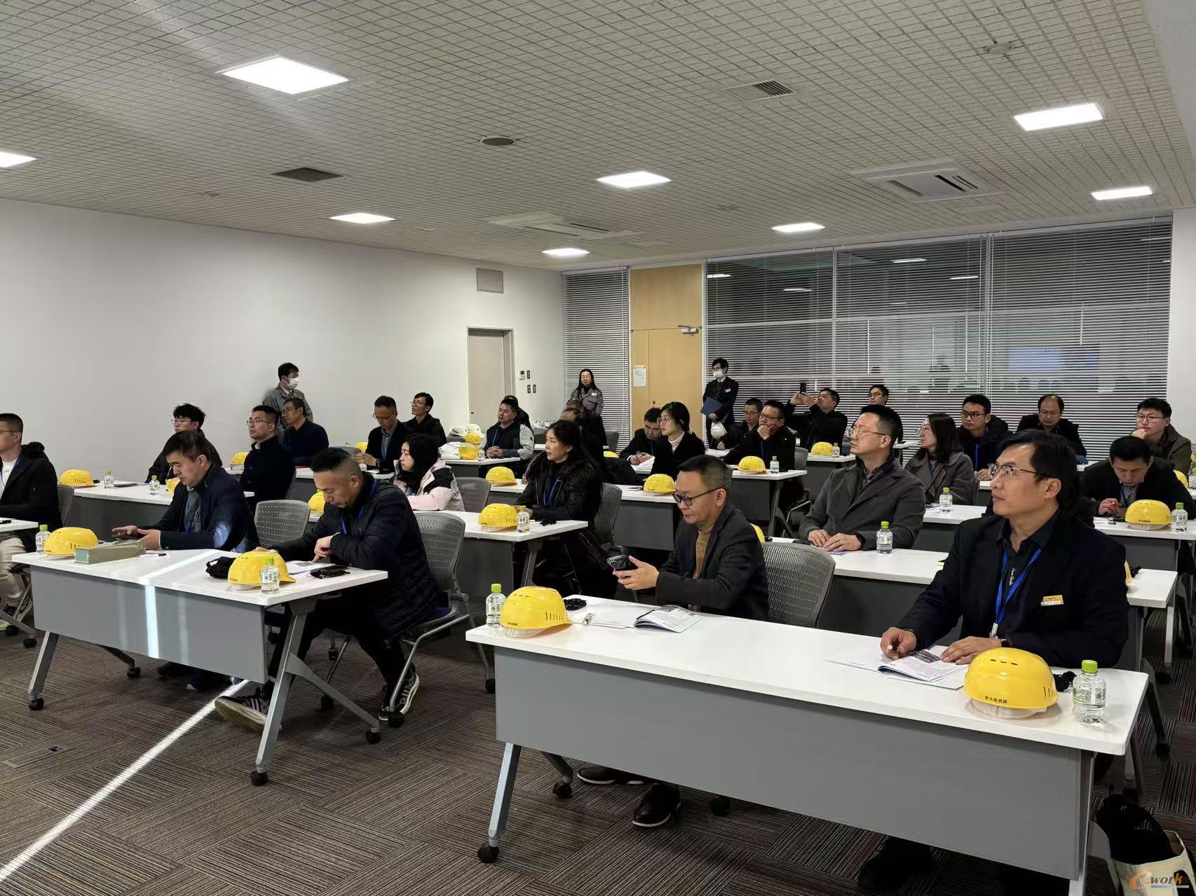4第九届日本精益制造考察圆满结束千亿国际游戏登录睿行东瀛202(图15)