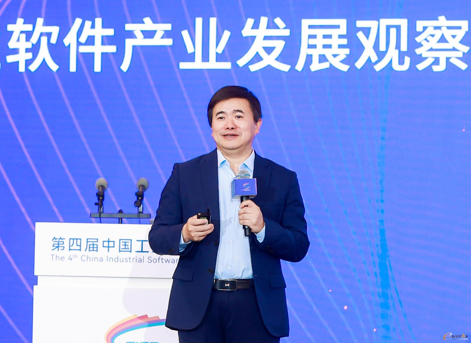 国家智能制造专家委员会委员、e-works CEO黄培博士