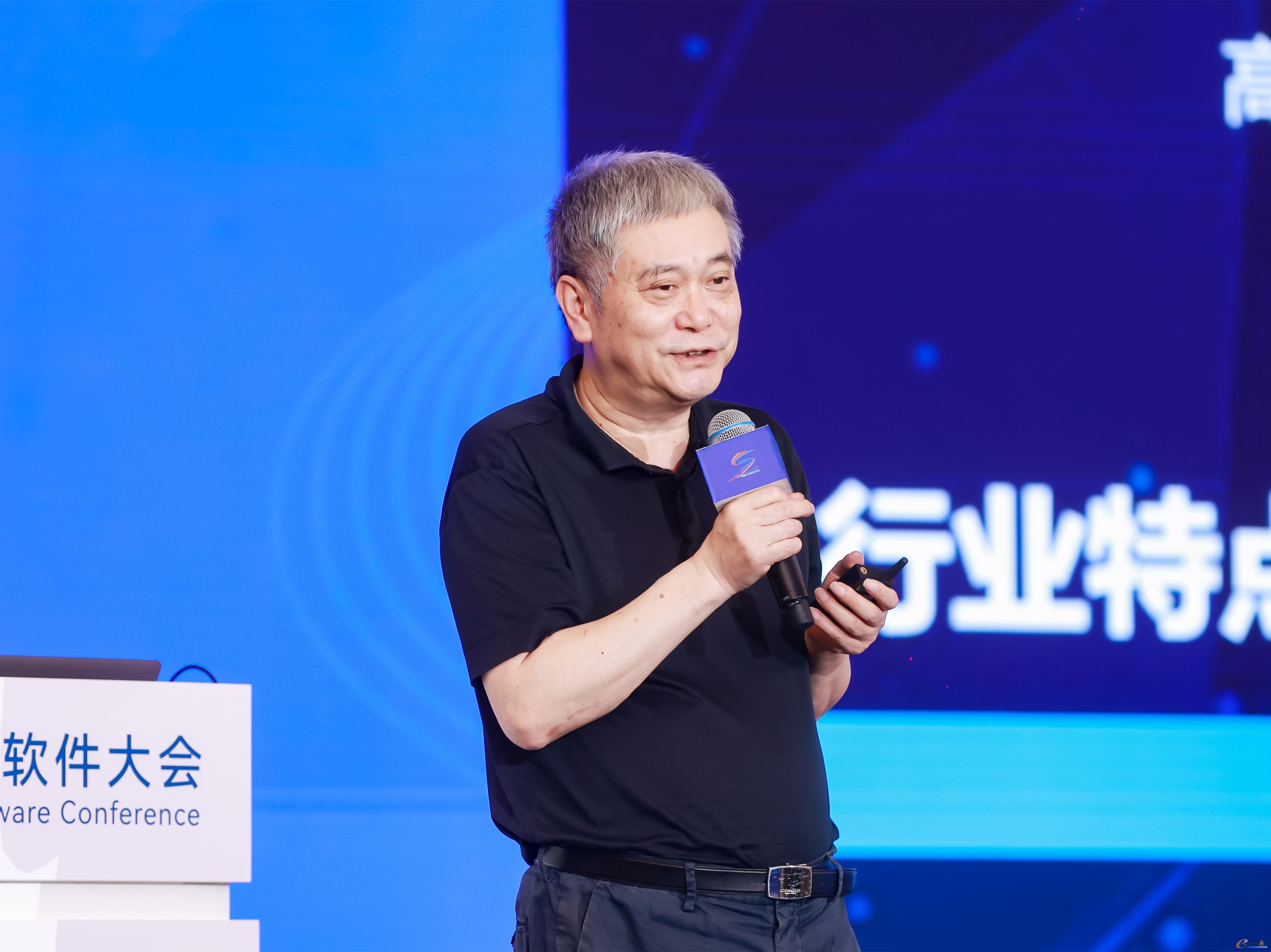 重庆银河试验仪器有限公司董事长张志贤