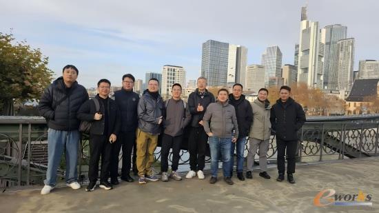 e-works考察团德国合影