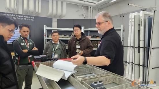 e-works考察团参观威图&EPLAN联合创新中心