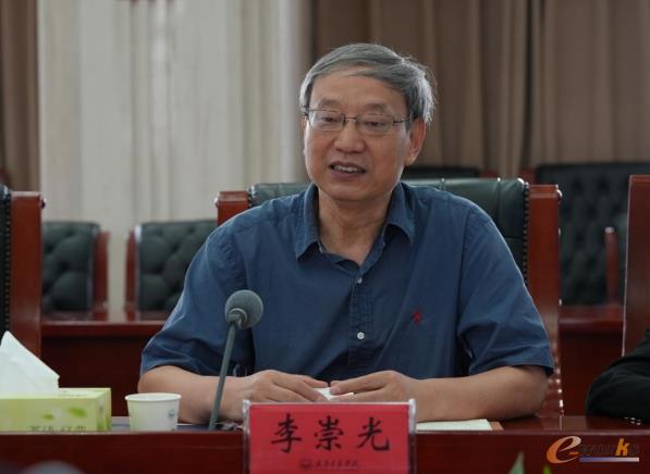 武昌首义学院校长李崇光