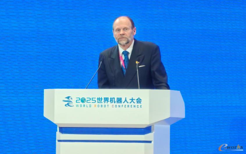 欧洲机器人协会研究副主席Juha Roning教授