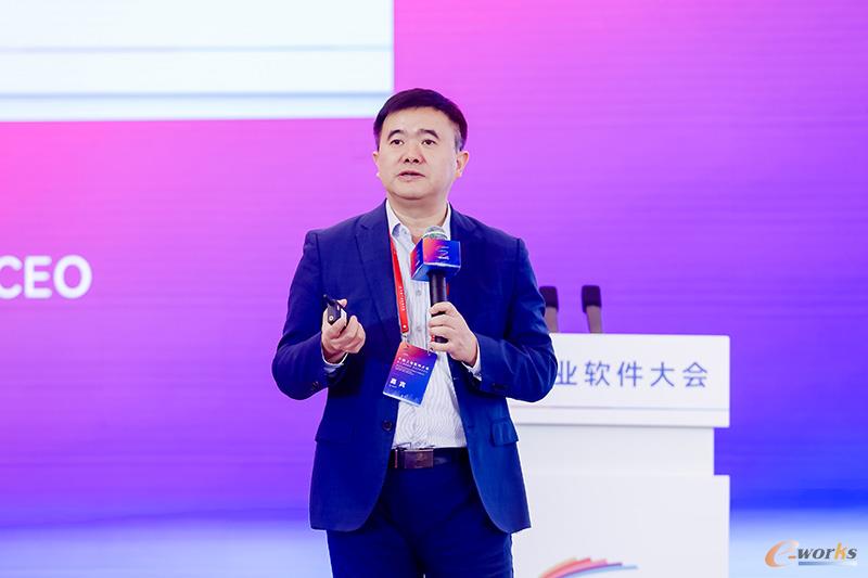 国家智能制造专家委员会委员、e-works CEO黄培博士