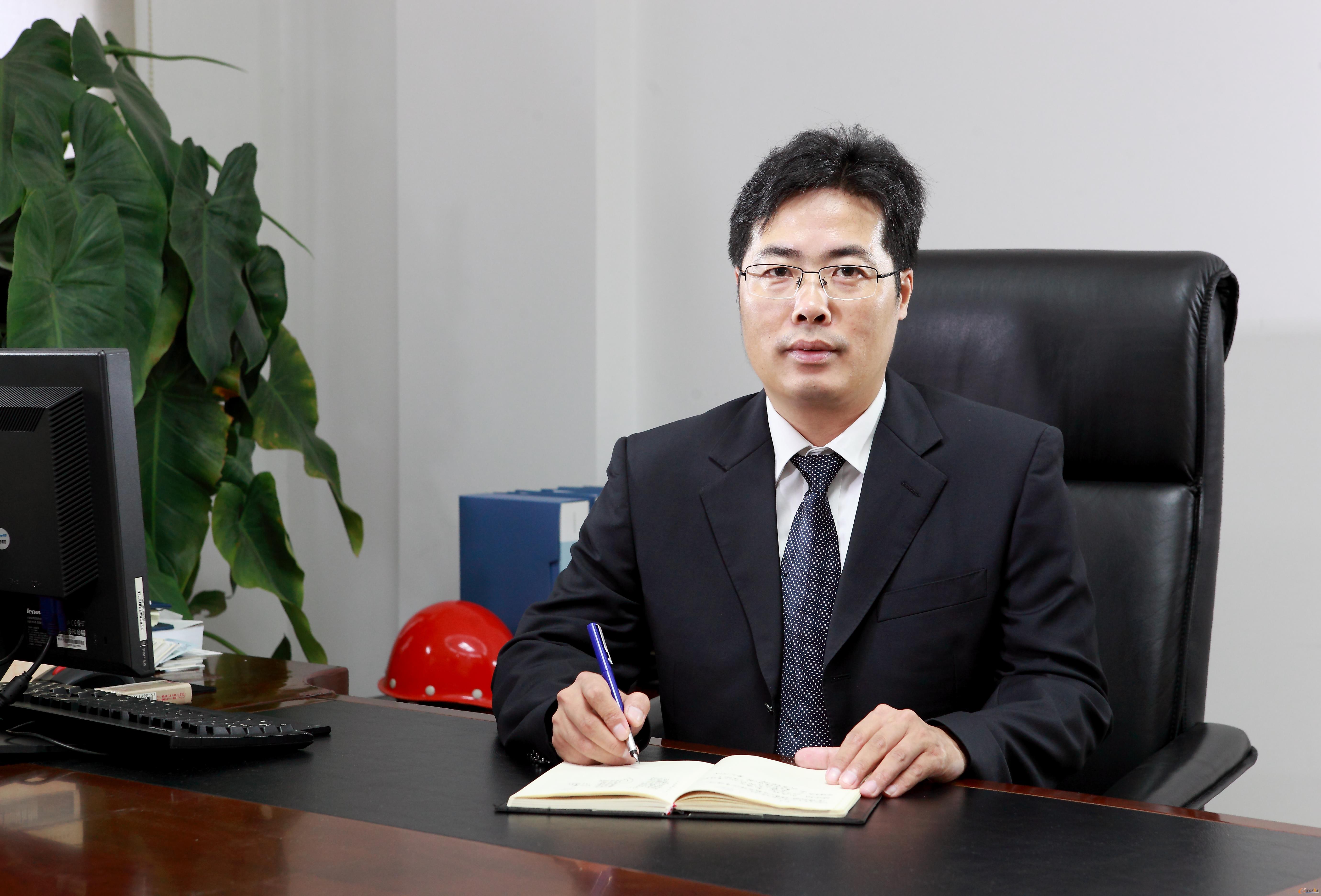 江苏永钢集团有限公司 副总裁 张刘瑜
