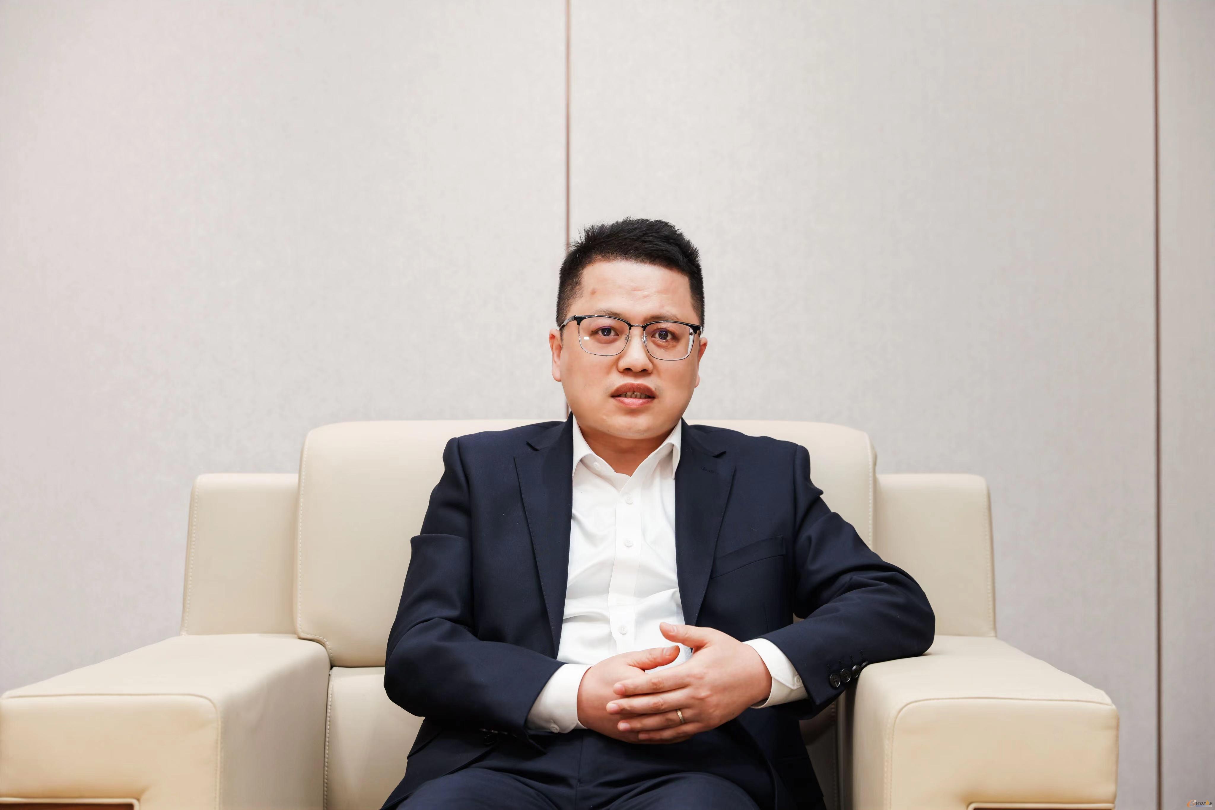 桐昆集团CIO 许燕辉先生