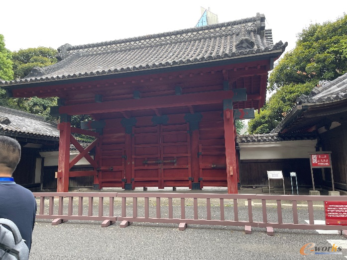 东京大学