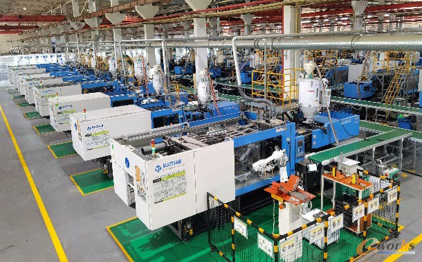 图2 好孩子塑胶工厂车间