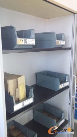 模拟的仓库库位