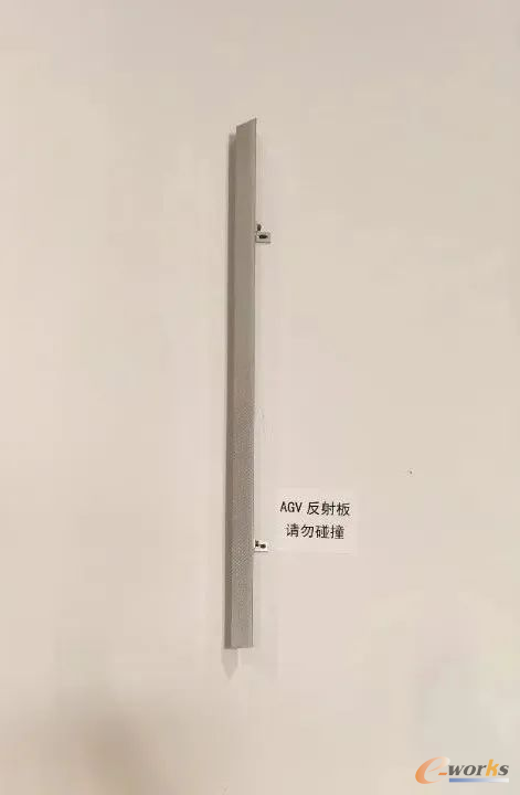 激光反射板安装需原厂人员操作