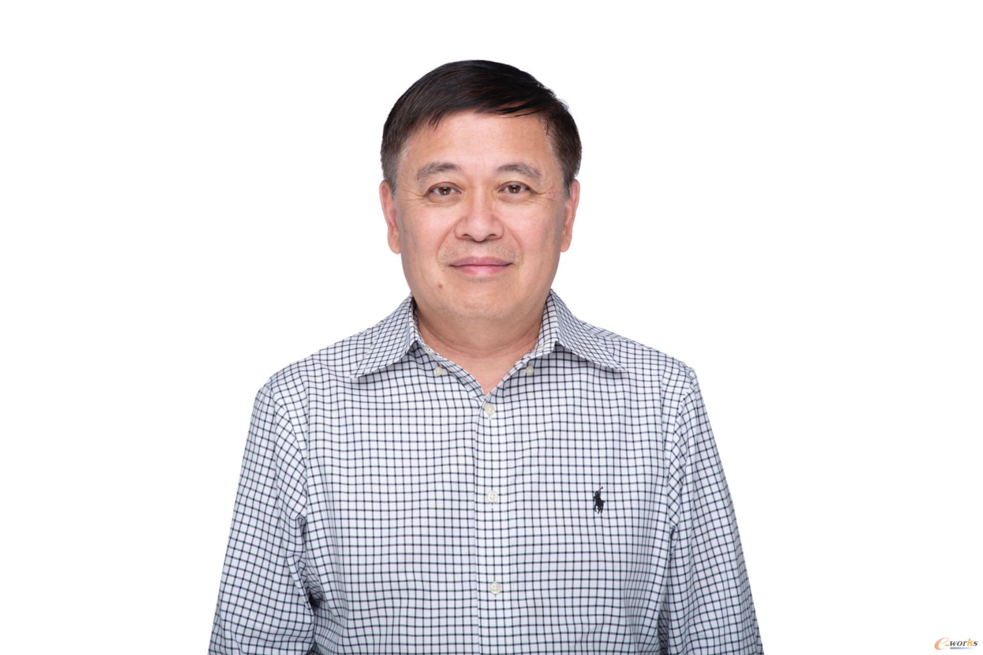 全美亚裔杰出工程师奖获得者CAD领域知名专家傅天雄博士