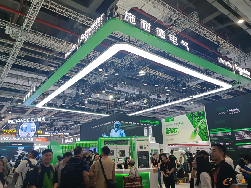 施耐德电气展台