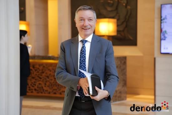 Denodo创始人兼首席执行官Angel Viña（叶苏斯）先生