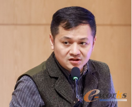 湖北省美术院创作与研究部副主任 项祎