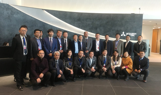 考察团成员三菱电机株式会社总部合影