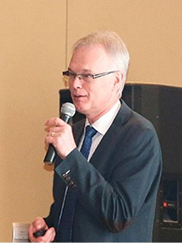 瑞典查尔姆斯理工大学Bengt Lennartson教授
