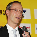 Arasȫ˸ܾAndreas Mueller